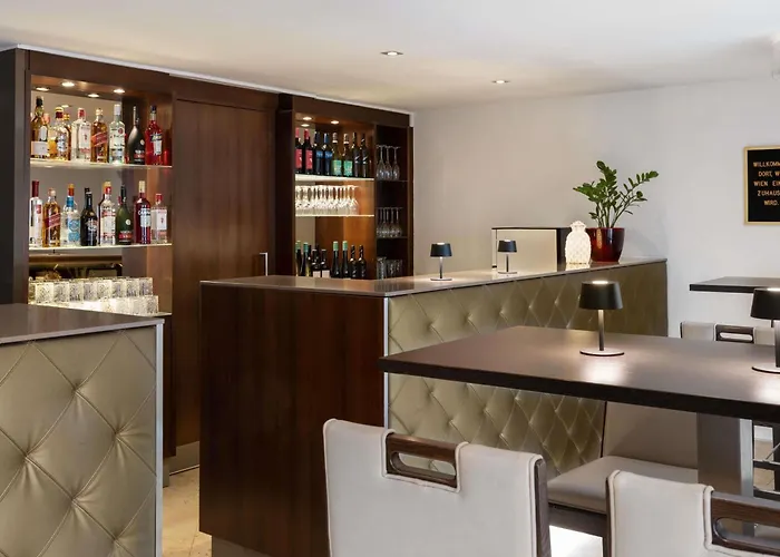 Rathauspark - Handwritten Collection 4*