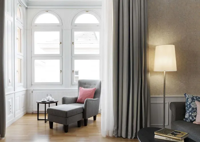 Rathauspark - Handwritten Collection Hotel Vienna